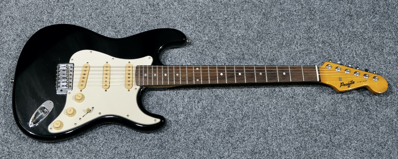 profile stratocaster vintage black white